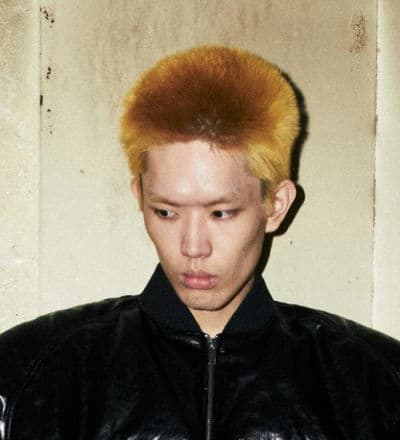 luu-an-a-w-25-you-do-not-belong-here-look-book-6.jpg