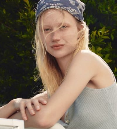 madewell-summer-22-evelina-10.jpg