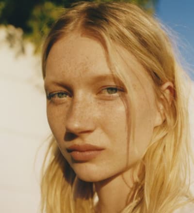 madewell-summer-22-evelina-1.jpg