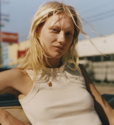 madewell-summer-22-evelina-2.jpg