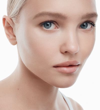 makeup-by-mario-surrealskin-natural-finish-foundation-campaign-1.jpg