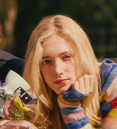marc-jacobs-perfect-campaign-2.jpg