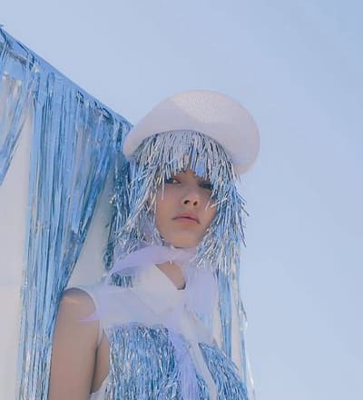 maria-simonova-for-paper-magazine-4.jpg