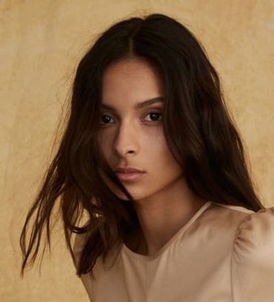 marissa-webb-fall-2022-lookbook-photographed-by-michael-creagh-2.jpg