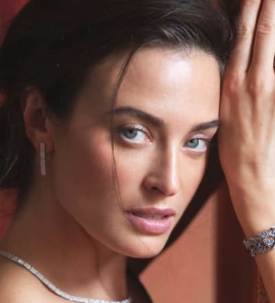 mauboussin-jewelry-2022-campaign-2.jpg