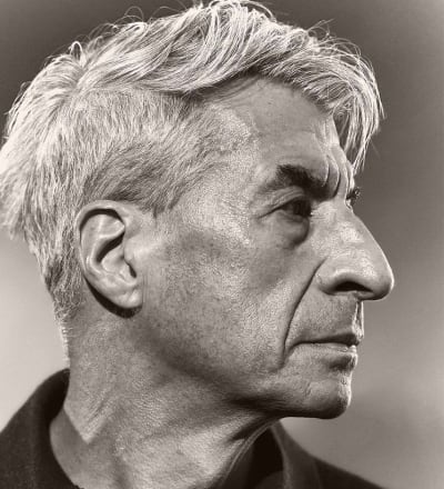 maurizio-cattelan-5.jpg