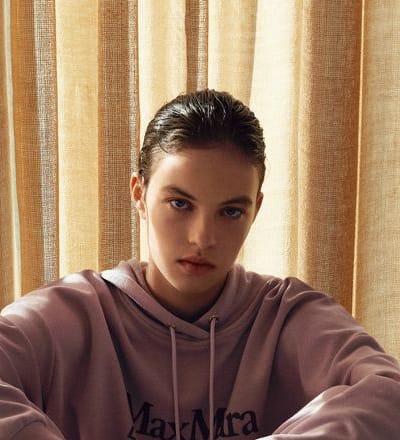max-mara-leisure-s-s-23-by-lucrezia-ganazzoli-6.jpg
