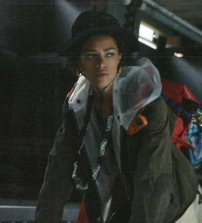 messenger-girl-2.jpg