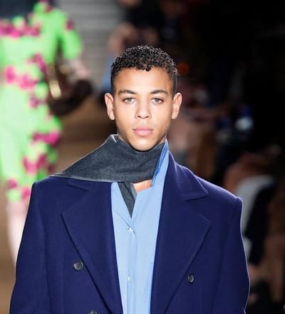 miu-miu-f-w-24-show-16.jpg
