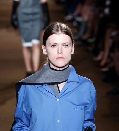 miu-miu-f-w-24-show-32.jpg