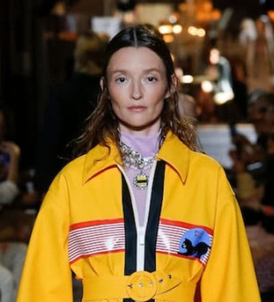 miu-miu-resort-2019-show-15.jpg