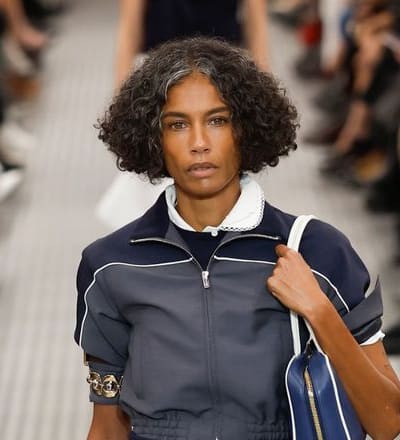miu-miu-s-s-25-show-15.jpg
