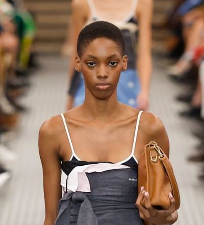 miu-miu-s-s-25-show-25.jpg