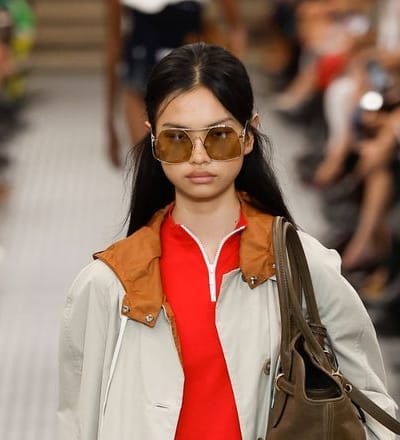 miu-miu-s-s-25-show-2.jpg