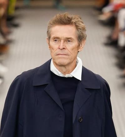 miu-miu-s-s-25-show-9.jpg