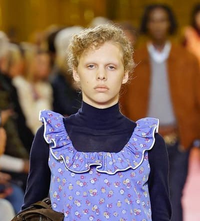 miu-miu-s-s-26-show-25.jpg