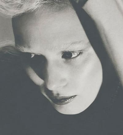 miu-miu-ss24-special-cover-shoot-3.jpg
