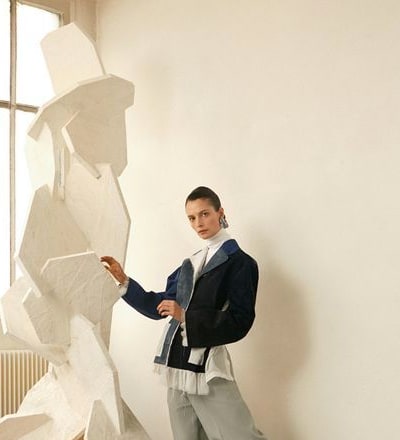 mode-sulpture-for-milk-decoration-1.jpg