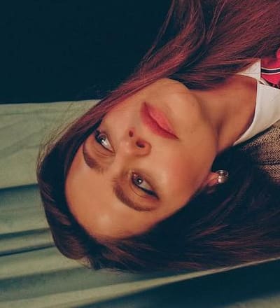 molly-gordon-1.jpg