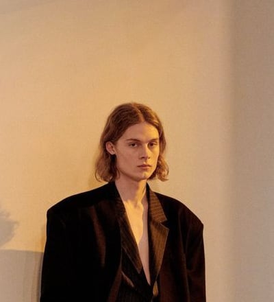 moon-choi-f-w-18-lookbook-2.jpg
