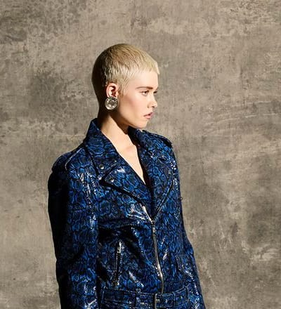 moschino-jeans-pre-fall-2023-22.jpg