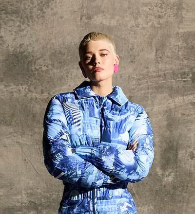 moschino-jeans-pre-fall-2023-27.jpg