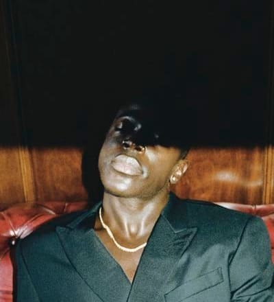 moses-sumney-x-louis-vuitton-3.jpg