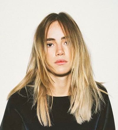 mytheresa-x-tommy-feat-the-waterhouse-sisters-by-tyler-kohlhoff-7.jpg