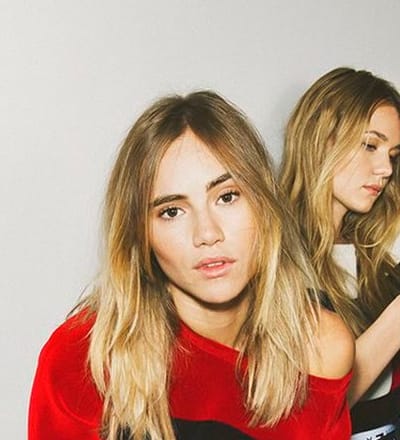 mytheresa-x-tommy-feat-the-waterhouse-sisters-by-tyler-kohlhoff-9.jpg