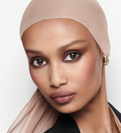 natural-matte-longwear-foundation-2.jpg