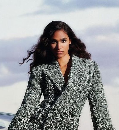 neiman-marcus-f-w-2023-campaign-2.jpg