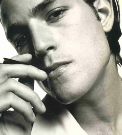 oliver-by-valentino-1995-1.jpg