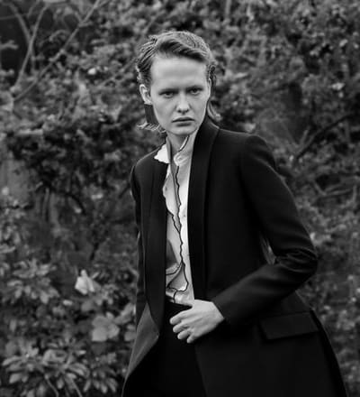 onward-in-timeless-7.jpg