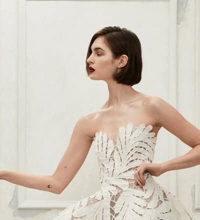 oscar-de-la-renta-fw-19-bridal-1.jpg