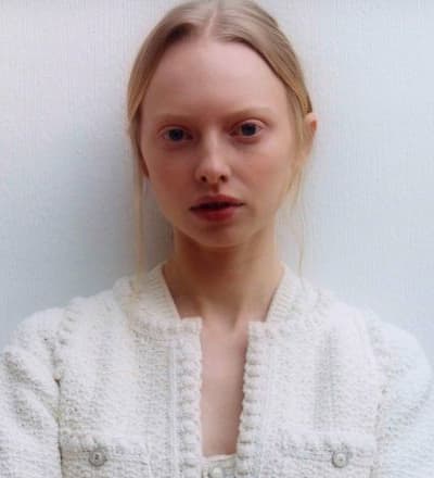peaceful-woman-15.jpg