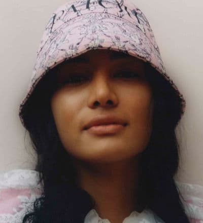 peaceful-woman-3.jpg