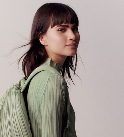 pleats-please-f-w-23-24-23.jpg