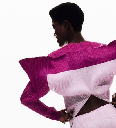 pleats-please-f-w-25-campaign-8.jpg
