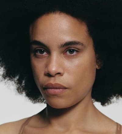 pre-fall-22-calvin-klein-seasonal-campaign-10.jpg