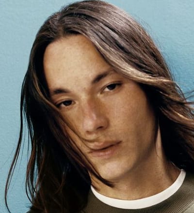 pre-fall-22-calvin-klein-seasonal-campaign-2.jpg