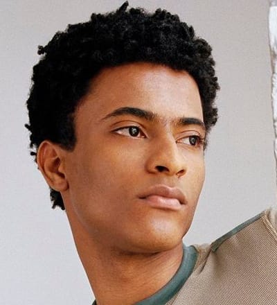 qasimi-aw21-4.jpg