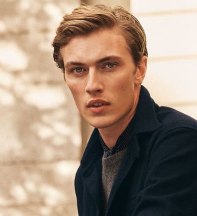 ralph-lauren-pre-spring-2022-campaign-9.jpg