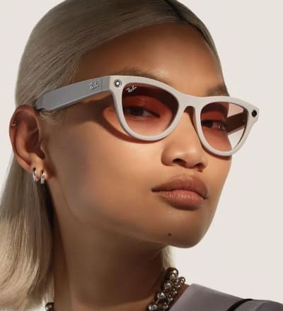 ray-ban-meta-2024-holiday-campaign-3.jpg