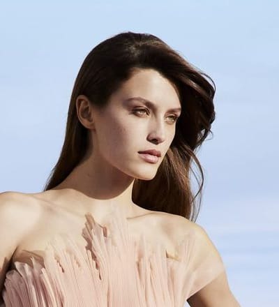 rochas-audace-fragrance-2025-campaign-2.jpg