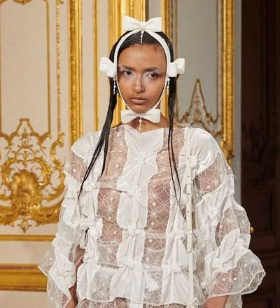 roisin-pierce-f-w-25-show-2.jpg