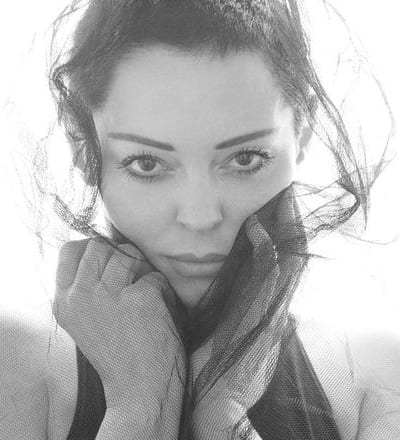 rose-mcgowan-on-harvey-weinstein-the-fact-that-im-still-sane-is-a-miracle-6.jpg