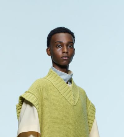 sacai-f-w-22-mens-lookbook-3.jpg