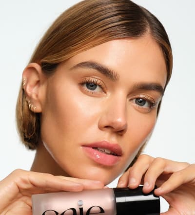 saie-beauty-roseglow-super-glowy-gel-campaign-3.jpg
