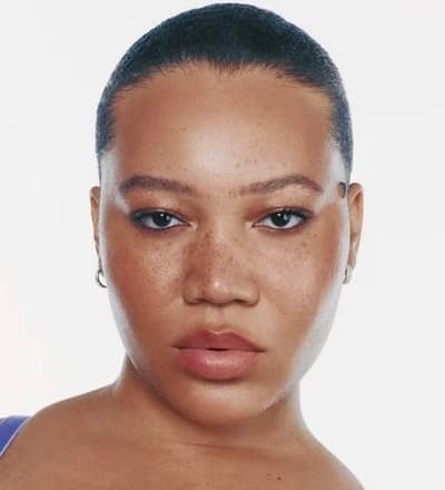 savage-x-fenty-holiday-24-valentines-day-sport-2025-campaign-4.jpg