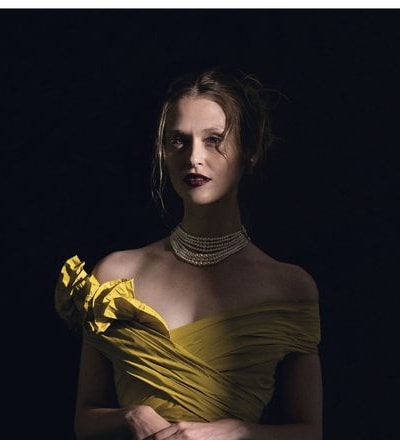 she-comes-in-color-11.jpg